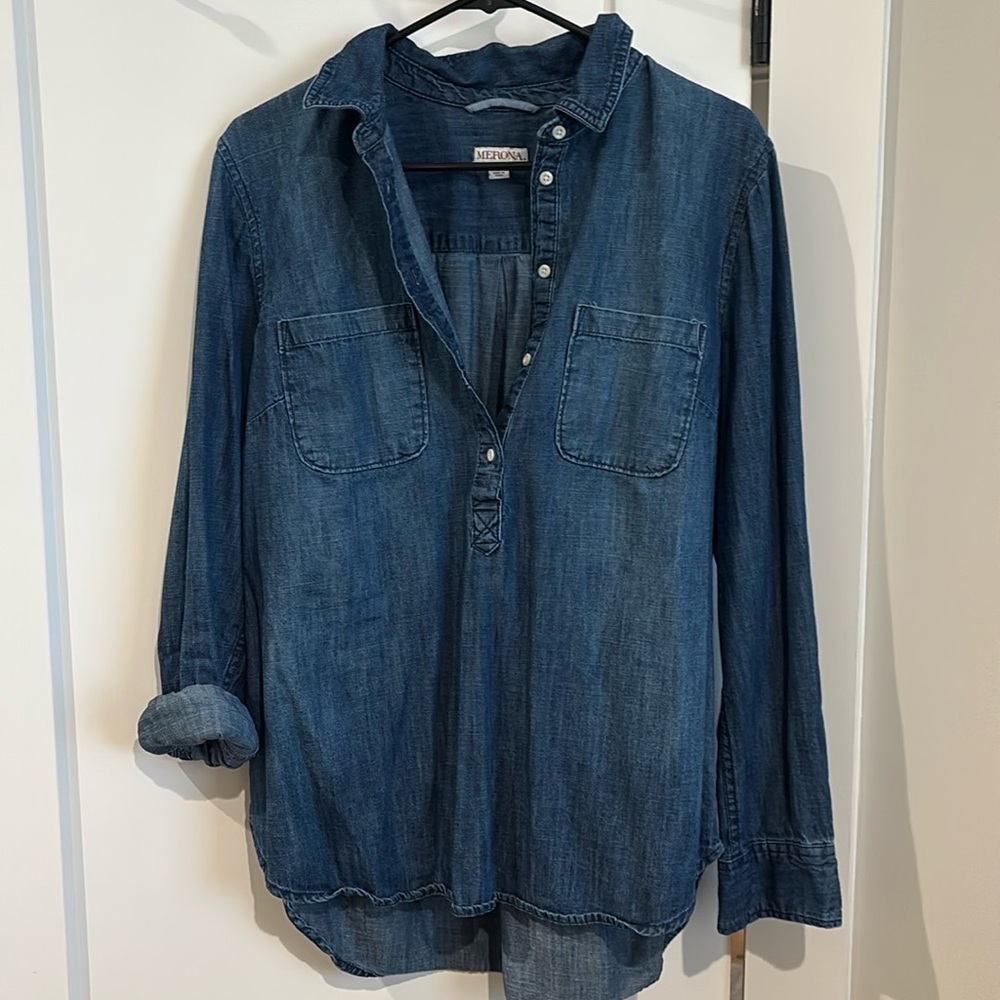 Merona Long Sleeve V Neck Button Down Denim Shirt